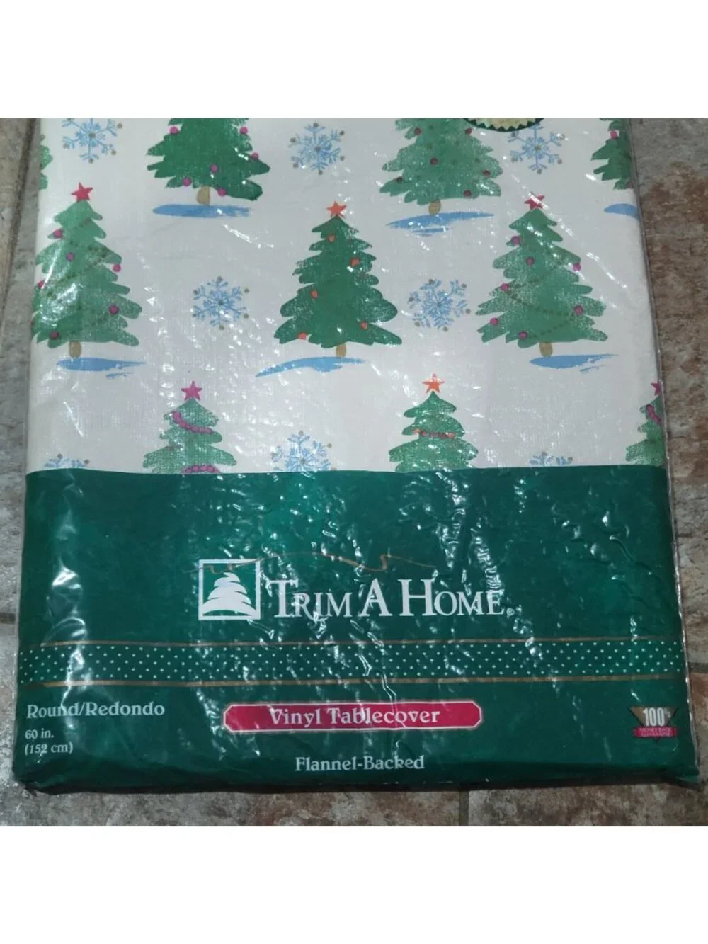 Vintage Trim A Home Christmas Vinyl Tablecover Round 60